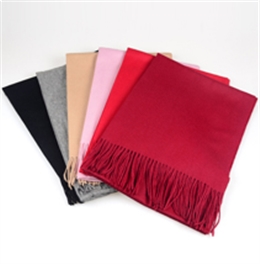 外貿羊毛圍巾批發(fā)