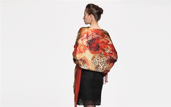 拉舍爾毛毯和羊毛毯哪個(gè)好,毯子品牌哪家好 羊毛毯圖